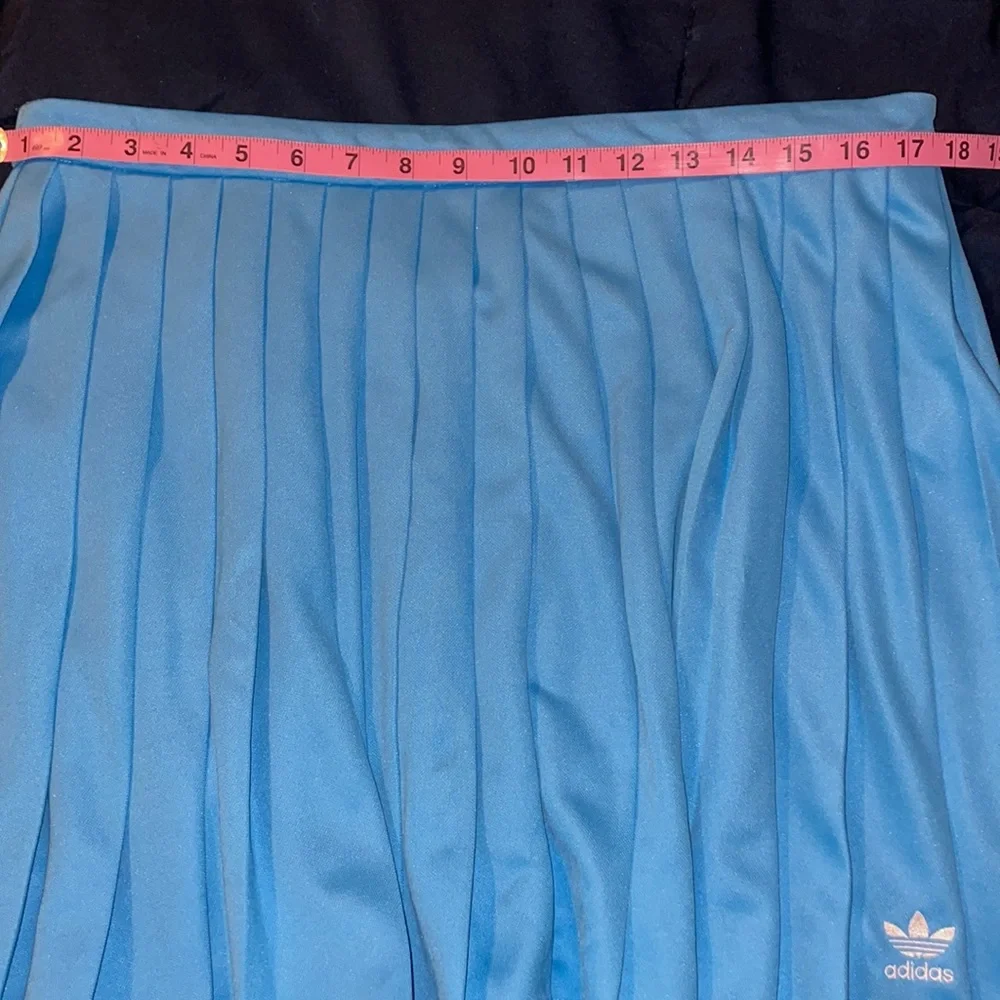 Adidas Originals Women’s Adicolor Classics Tennis Skirt - Picture 3 of 5